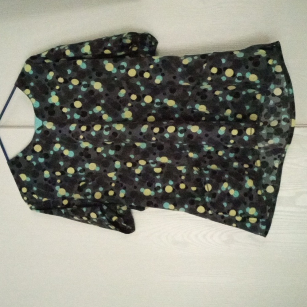 Infinity Scrub Top